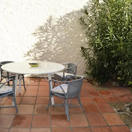 La Grifoulliere - 5 Pieces 7 Couchages Port Mae-5974